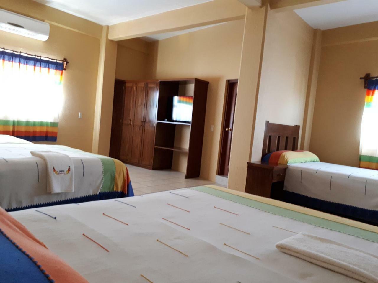Hotel Alebrijes San Pedro Pochutla 外观 照片