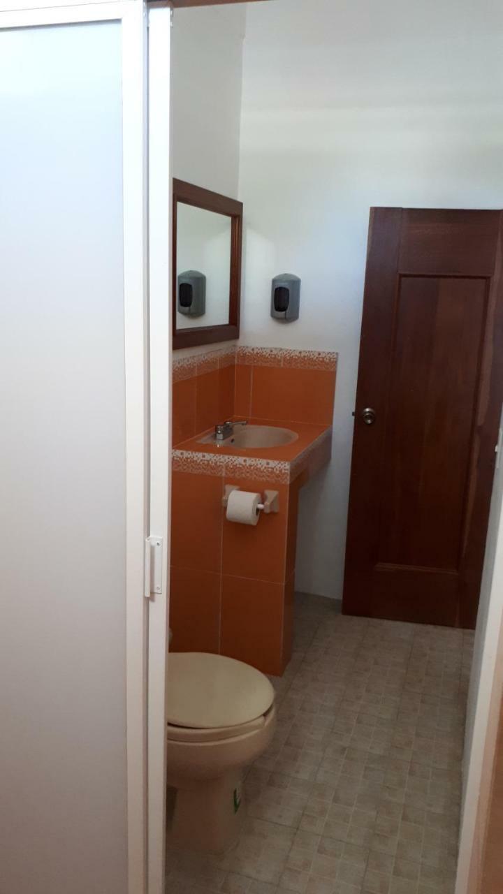 Hotel Alebrijes San Pedro Pochutla 外观 照片
